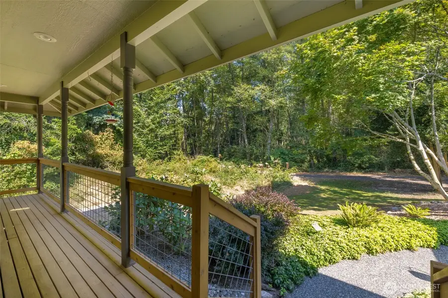 3388 Leroy Circle, Clinton, WA 98236 - #3