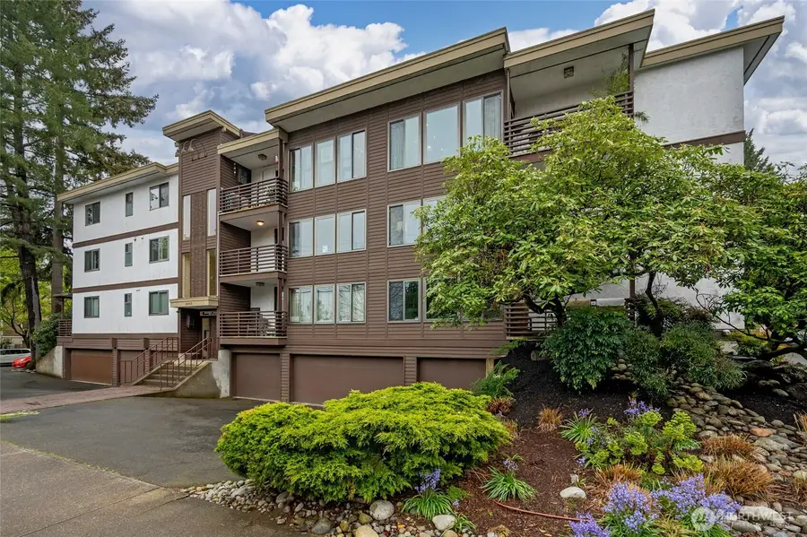 3505 W Government Way #202, Seattle, WA 98199 - #2