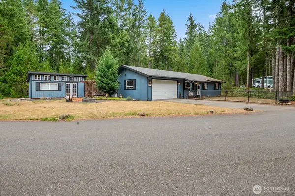 20 N Buckhorn Court, Hoodsport, WA 98548