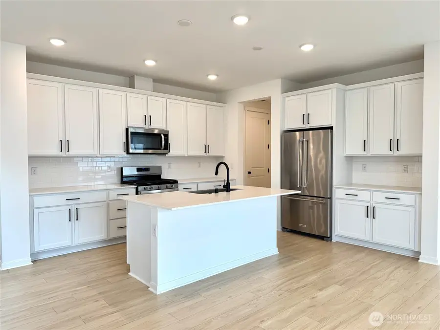 4687 Hibiscus Circle Sw, Port Orchard, WA 98367 - #3