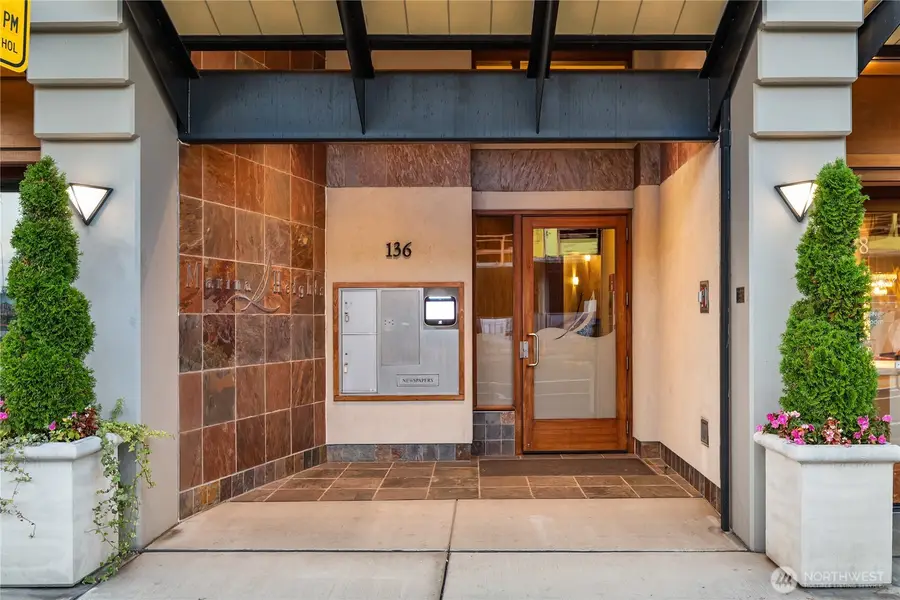 136 Central Way #304, Kirkland, WA 98033 - #2