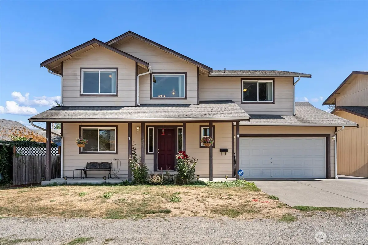 865 S 52nd Street, Tacoma, WA 98408 - #1