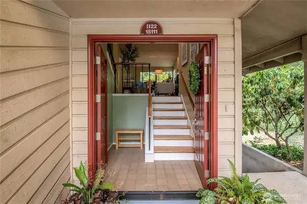 15111 Sunwood Boulevard #II22, Tukwila, WA 98188