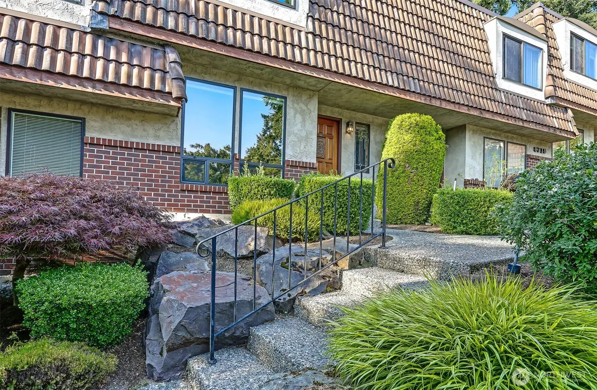 8719 238th Street Sw #B3, Edmonds, WA 98026 - #1