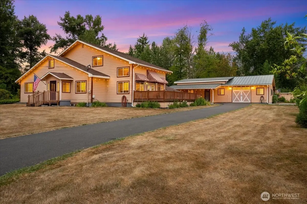 209 Emery Avenue N, South Prairie, WA 98385 - #1