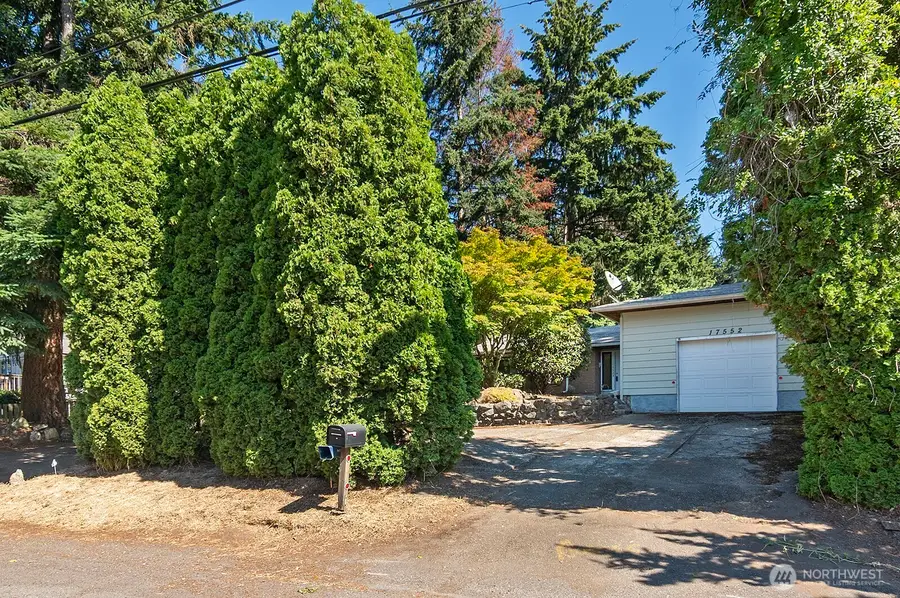 17552 Ballinger Way Ne, Lake Forest Park, WA 98155 - #3