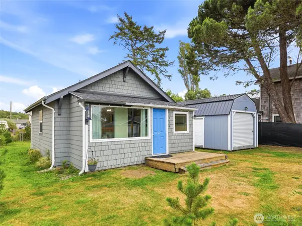 1514 N Oregon Avenue, Long Beach, WA 98631