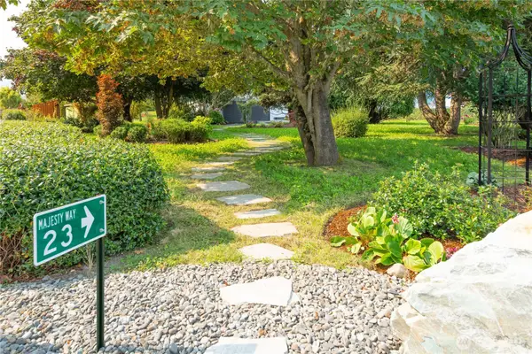 23 Majesty Way, Port Angeles, WA 98362
