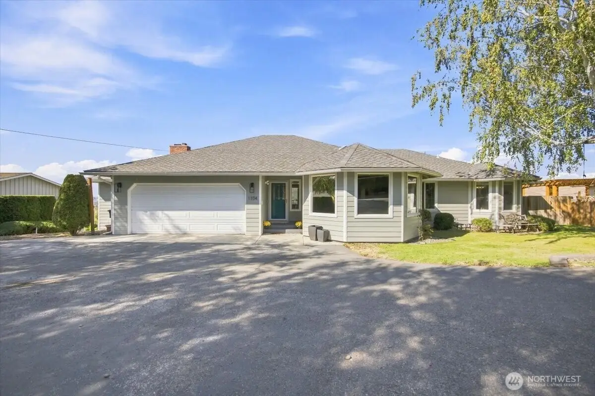 1104 N Fellows Drive, Yakima, WA 98908 - #1