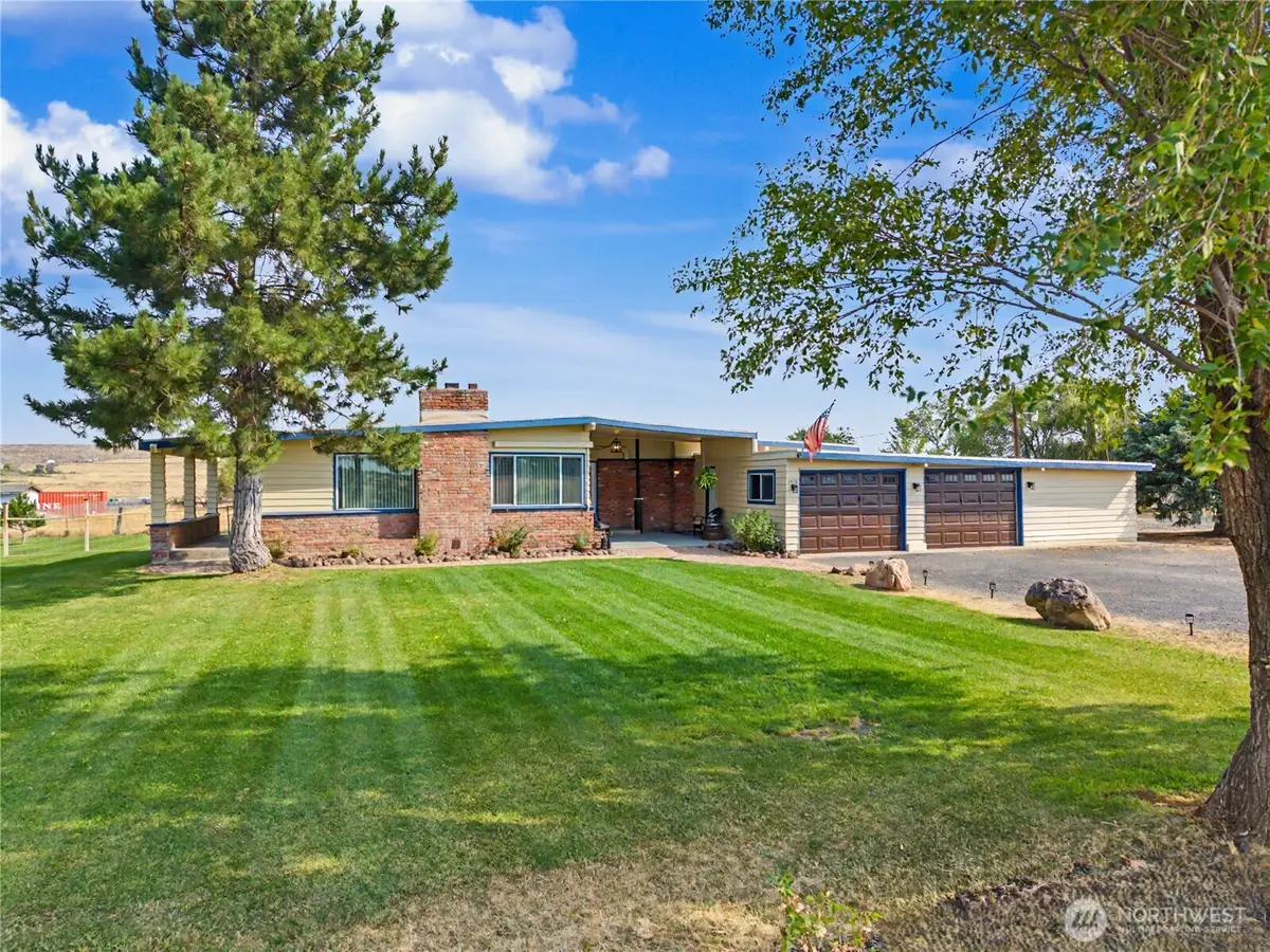 3416 Road 20 Ne, Soap Lake, WA 98851 - #1