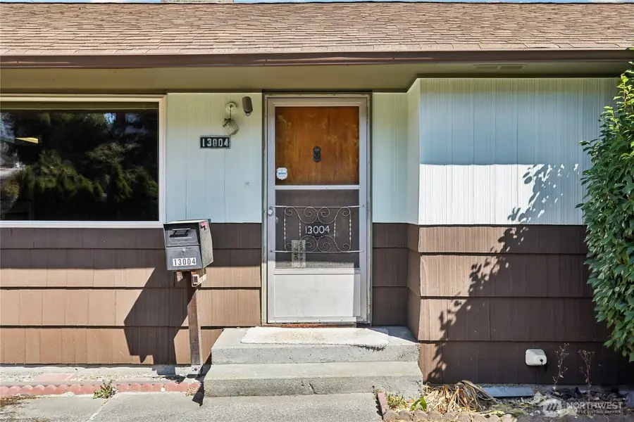 13004 Ambaum Boulevard Sw, Burien, WA 98146 - #3