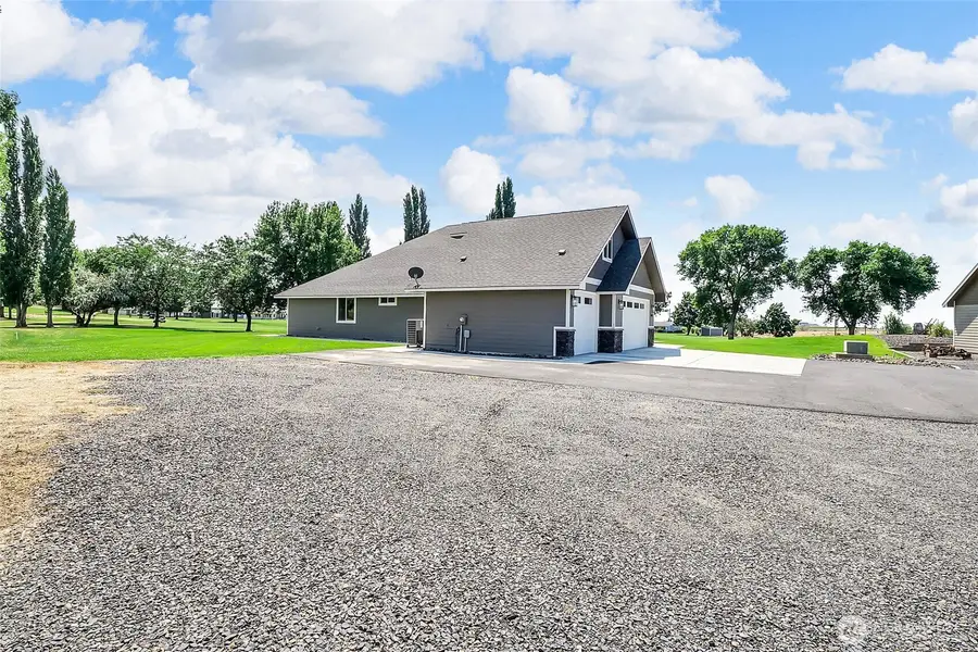 16735 Handicap Lane Se, Warden, WA 98857 - #3