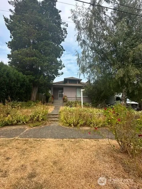3210 NW 69th Street, Seattle, WA 98117 - #2