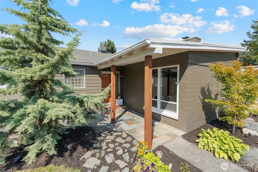 1214 N Monroe Street, Tacoma, WA 98406 - #2