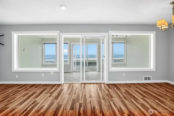 1443 Ocean Shores Boulevard Sw #102, Ocean Shores, WA 98569
