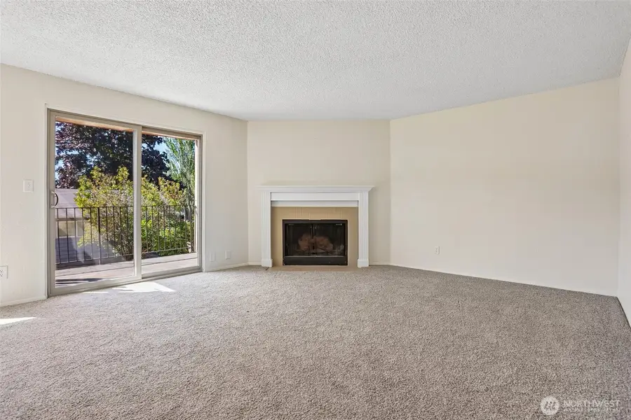 4904 81st Place Sw #206, Mukilteo, WA 98275 - #3