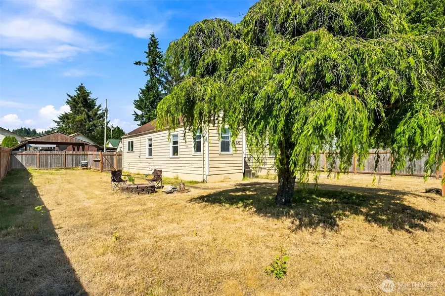 620 W Main Street, Elma, WA 98541 - #3