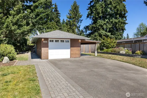21903 42nd Place W, Mountlake Terrace, WA 98043