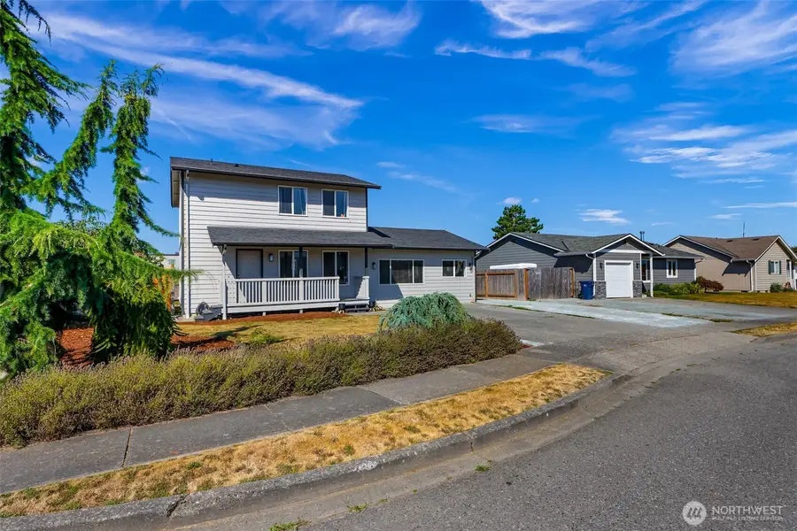 1015 S 25th Street, Mount Vernon, WA 98274 - #2