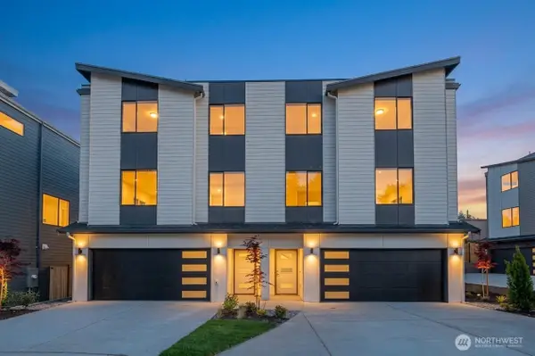 1524 243rd Place Sw #A, Bothell, WA 98021