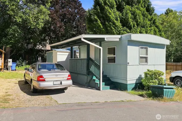 2424 S 260th Street #45, Kent, WA 98032