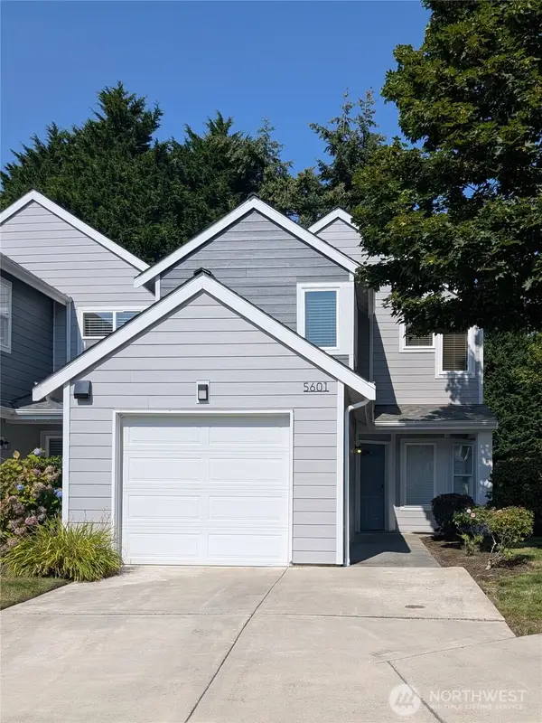 5601 N Grove Drive, Mukilteo, WA 98275