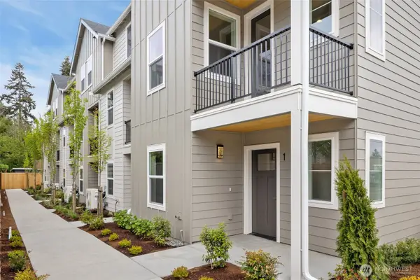 7925 230th Street Sw #A1, Edmonds, WA 98026