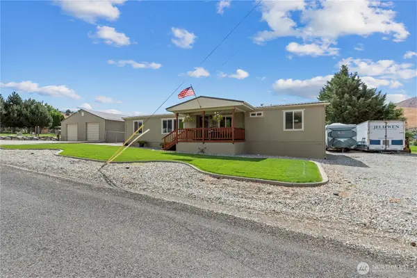 1707 Lower Monitor Road, Wenatchee, WA 98801