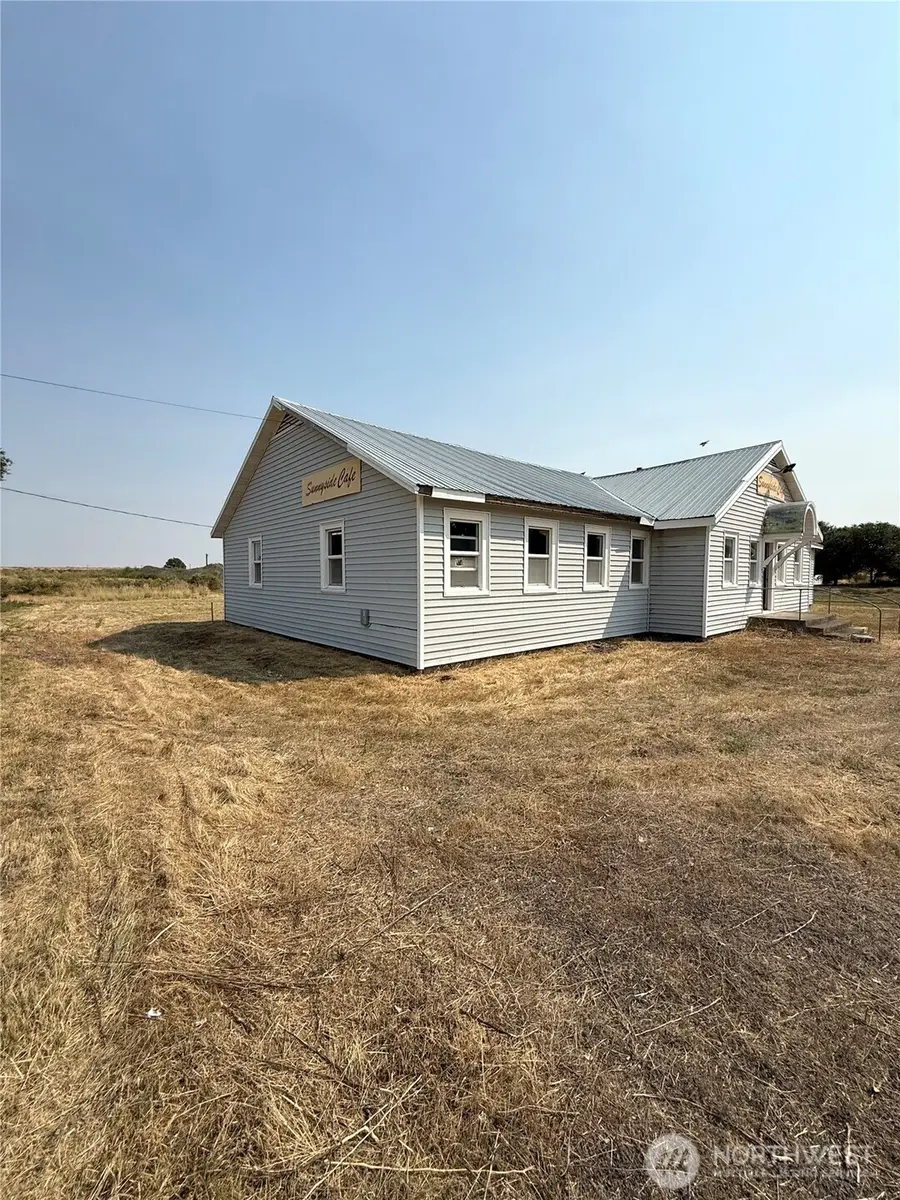 15 S 1st Street, Almira, WA 99103 - #3