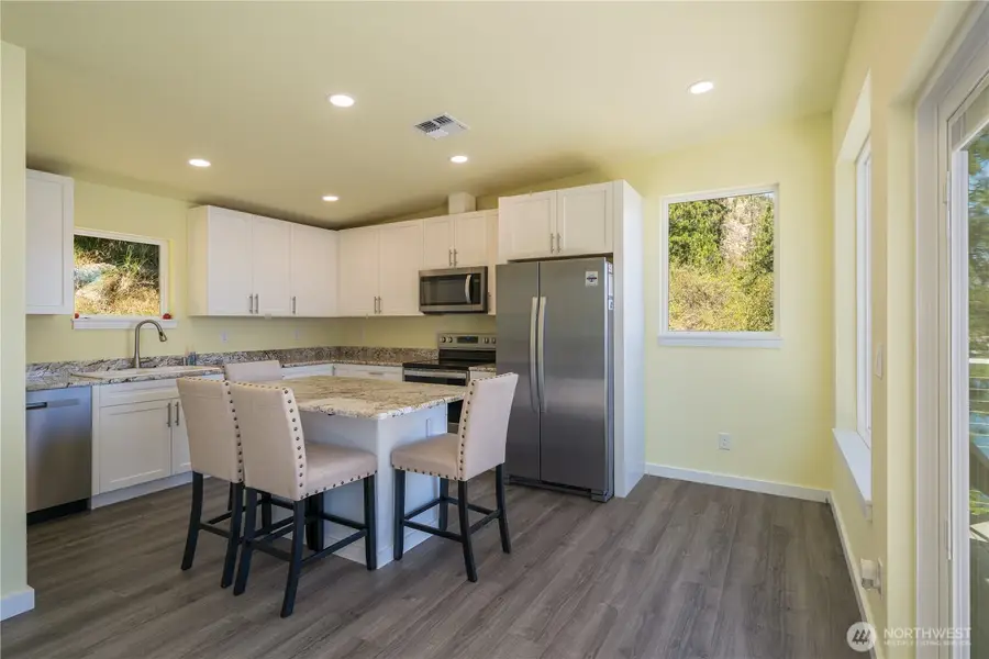 9064 S Lakeshore Rd., Chelan, WA 98816 - #3