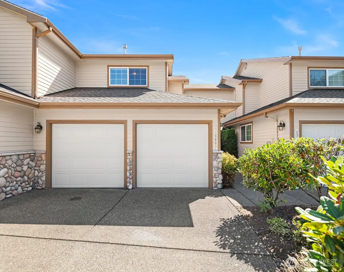13809 SE 255th Place, Kent, WA 98042 - #1