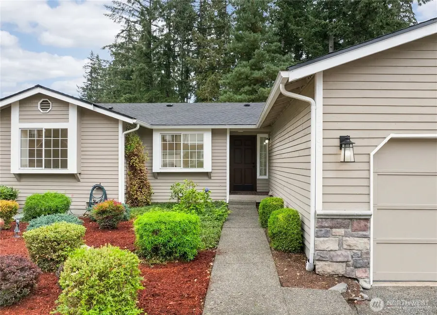 22607 SE 273rd Street, Maple Valley, WA 98038 - #2