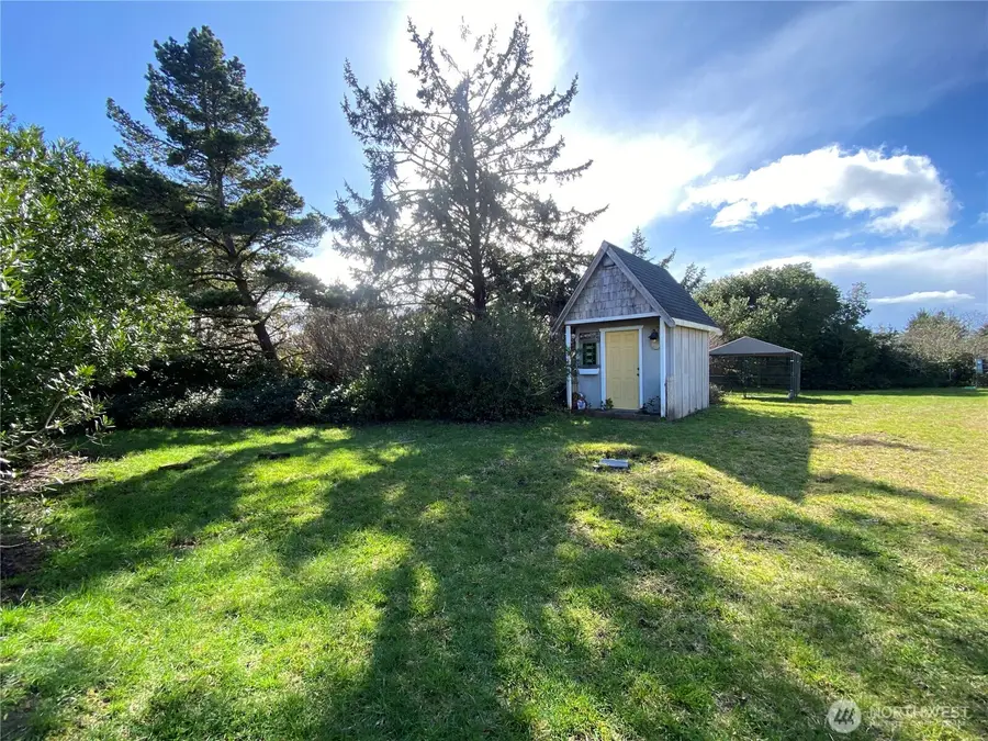 900 Texmar Avenue Sw, Ocean Shores, WA 98569 - #2