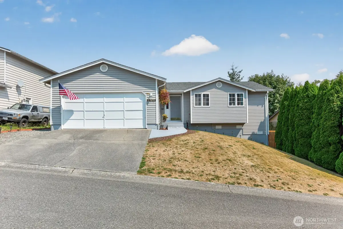 27215 Manor Place Nw, Stanwood, WA 98292 - #1