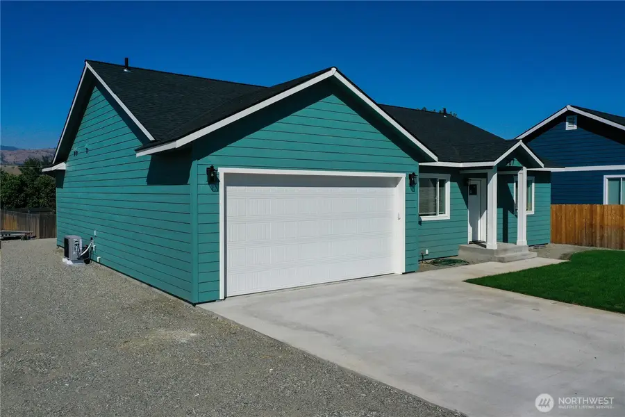 707 Petra Court, Omak, WA 98841 - #2