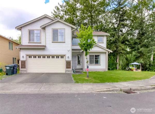 9506 10th Avenue E, Tacoma, WA 98445