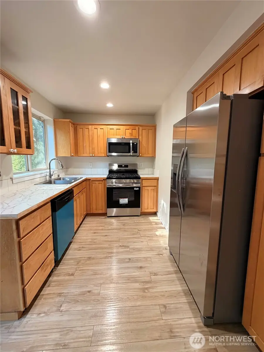 9506 10th Avenue E, Tacoma, WA 98445 - #3