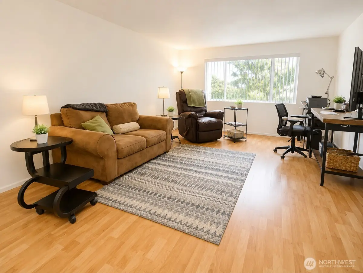 5719 Highway Place #6, Everett, WA 98203 - #1