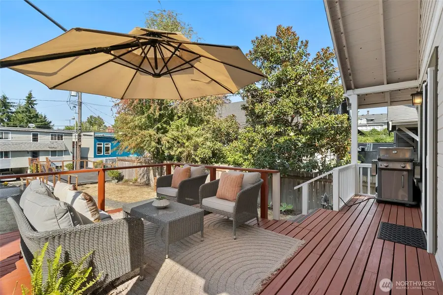 917 NE 72nd Street, Seattle, WA 98115 - #2