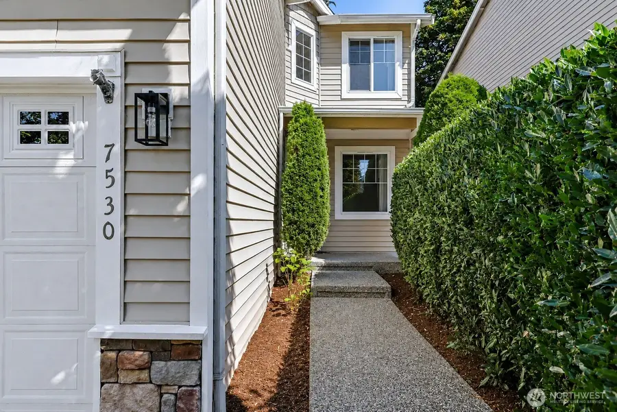 7530 NE 204th Place, Kenmore, WA 98028 - #3