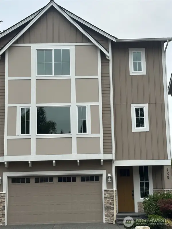 8529 230th Place Sw #10, Edmonds, WA 98026