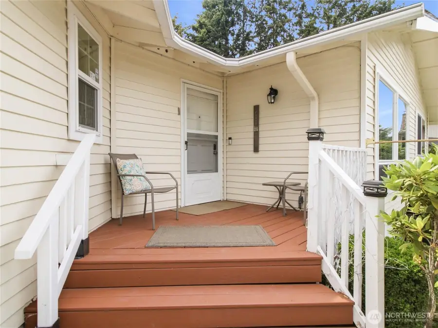2012 Lincoln Circle Circle Se, Renton, WA 98055 - #3