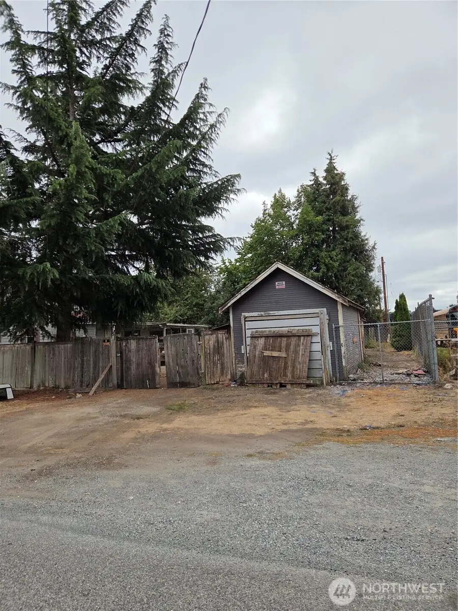 111 Calistoga Street E, Orting, WA 98360 - #3