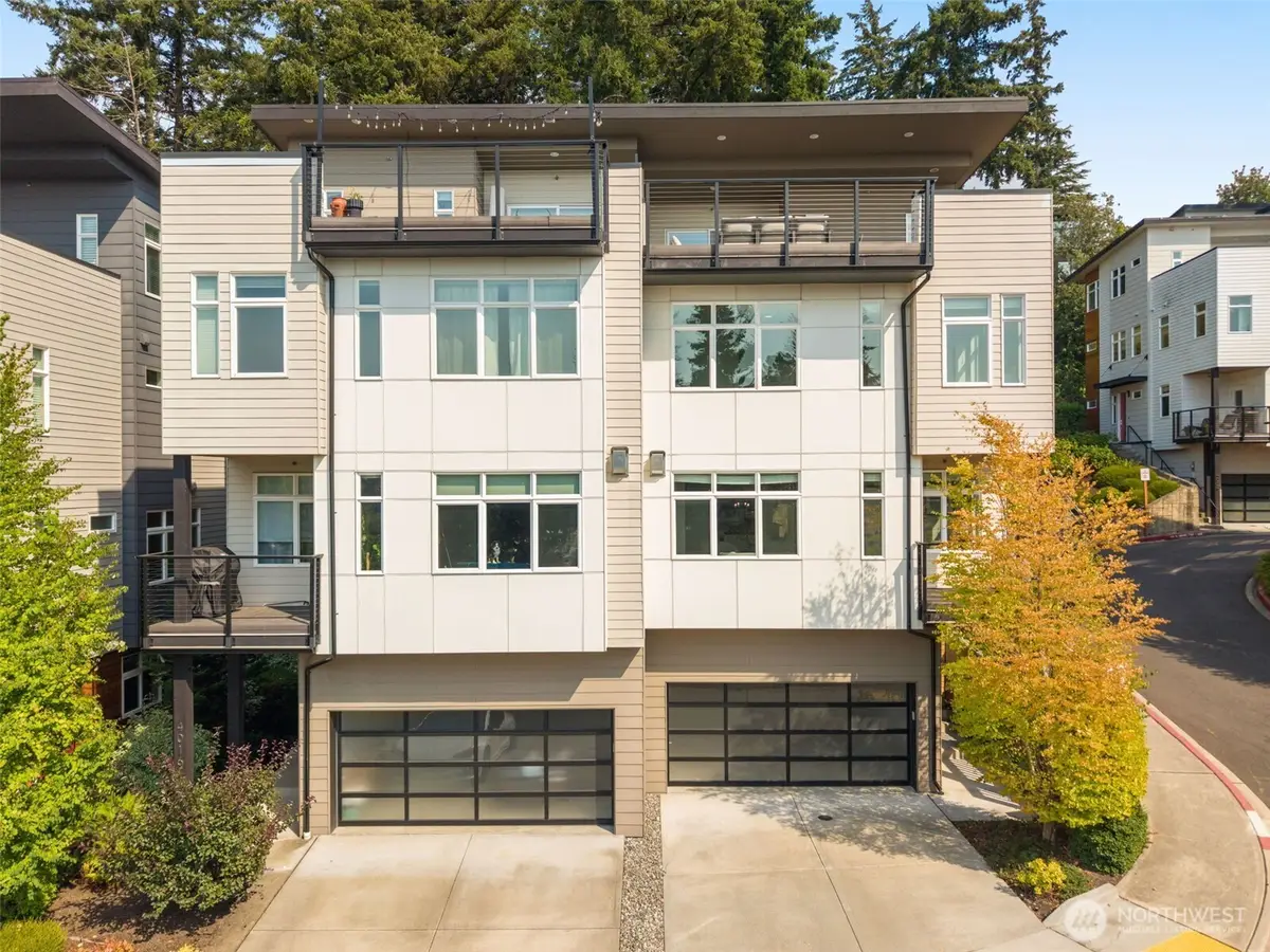 4018 129th Place Se #4, Bellevue, WA 98006 - #1
