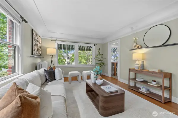 2634 Franklin Avenue E #202, Seattle, WA 98102