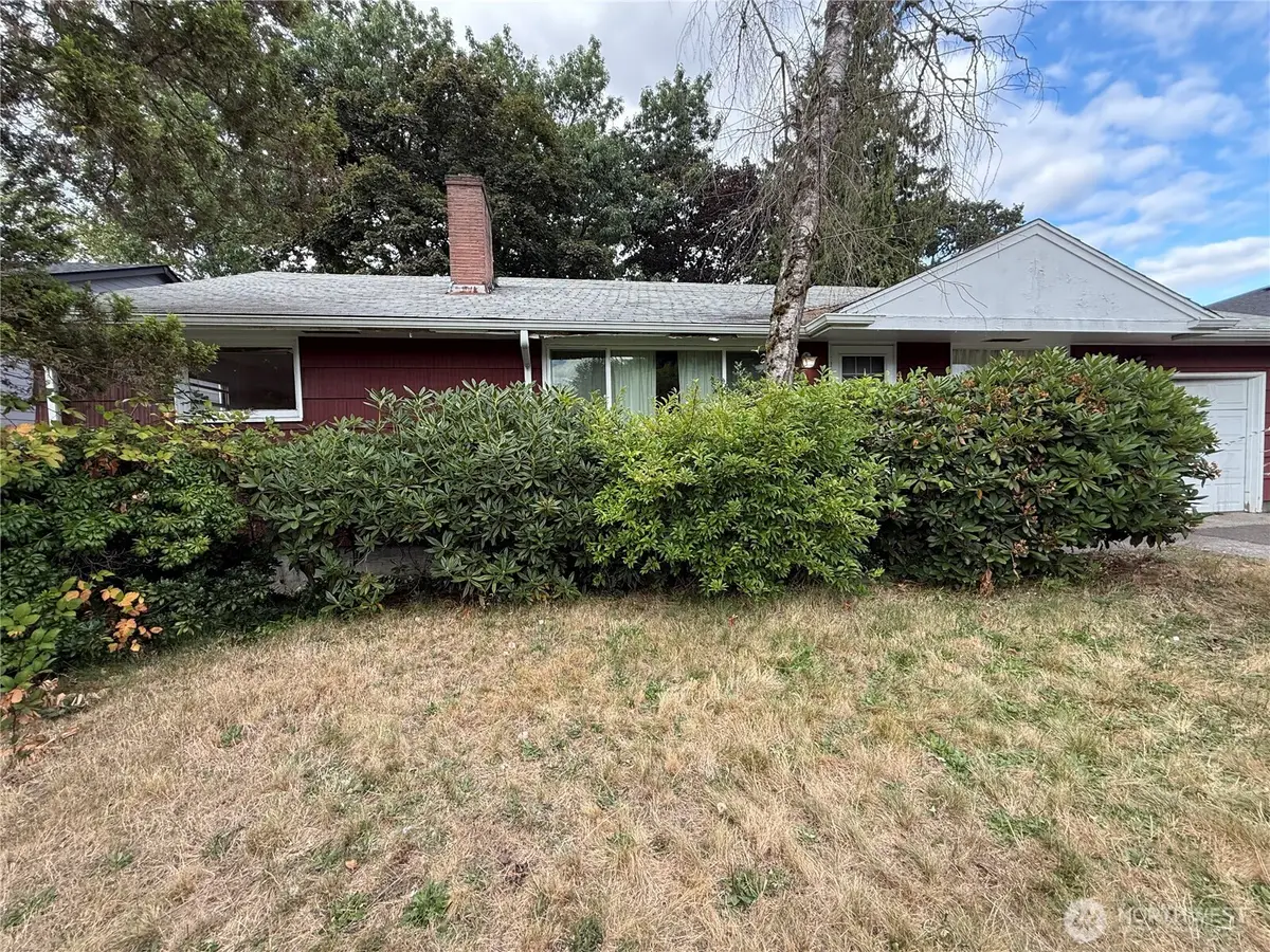 409 106th St S, Tacoma, WA 98444 - #1