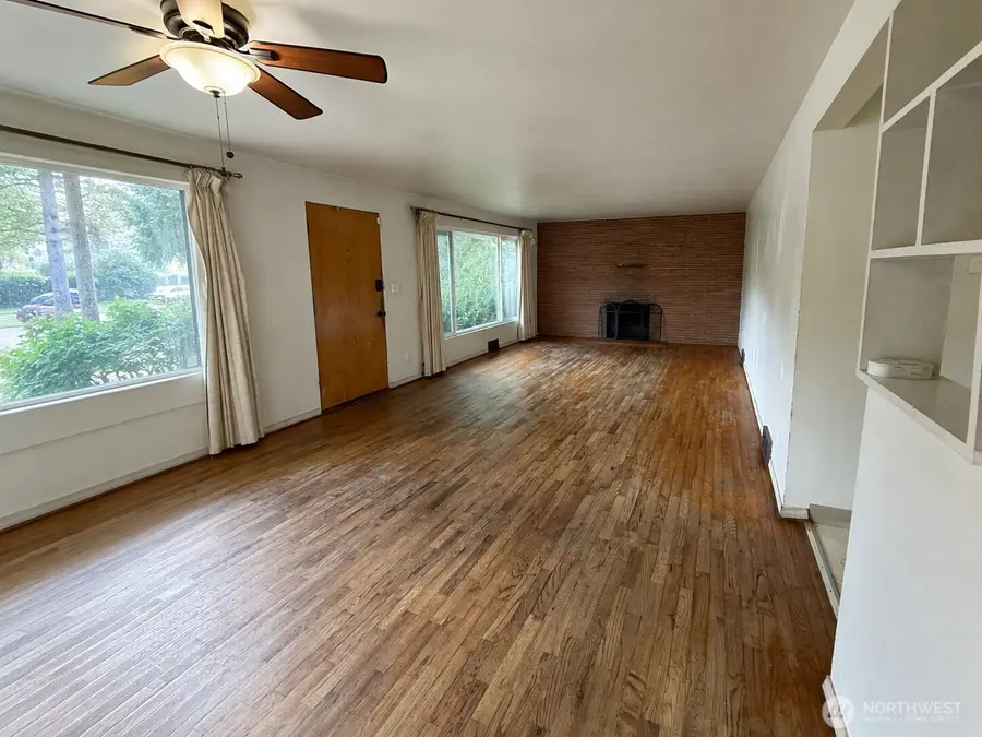 409 106th St S, Tacoma, WA 98444 - #3