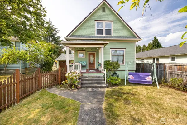 220 W 11th Street, Port Angeles, WA 98362