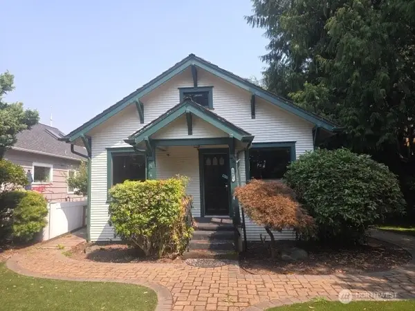 1611 Oakes Avenue, Everett, WA 98201