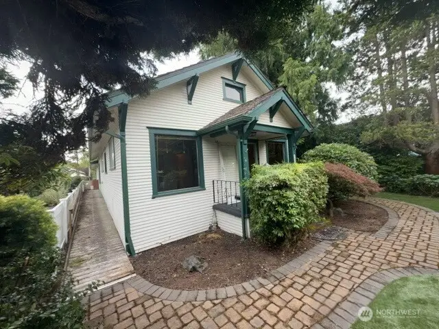 1611 Oakes Avenue, Everett, WA 98201 - #2
